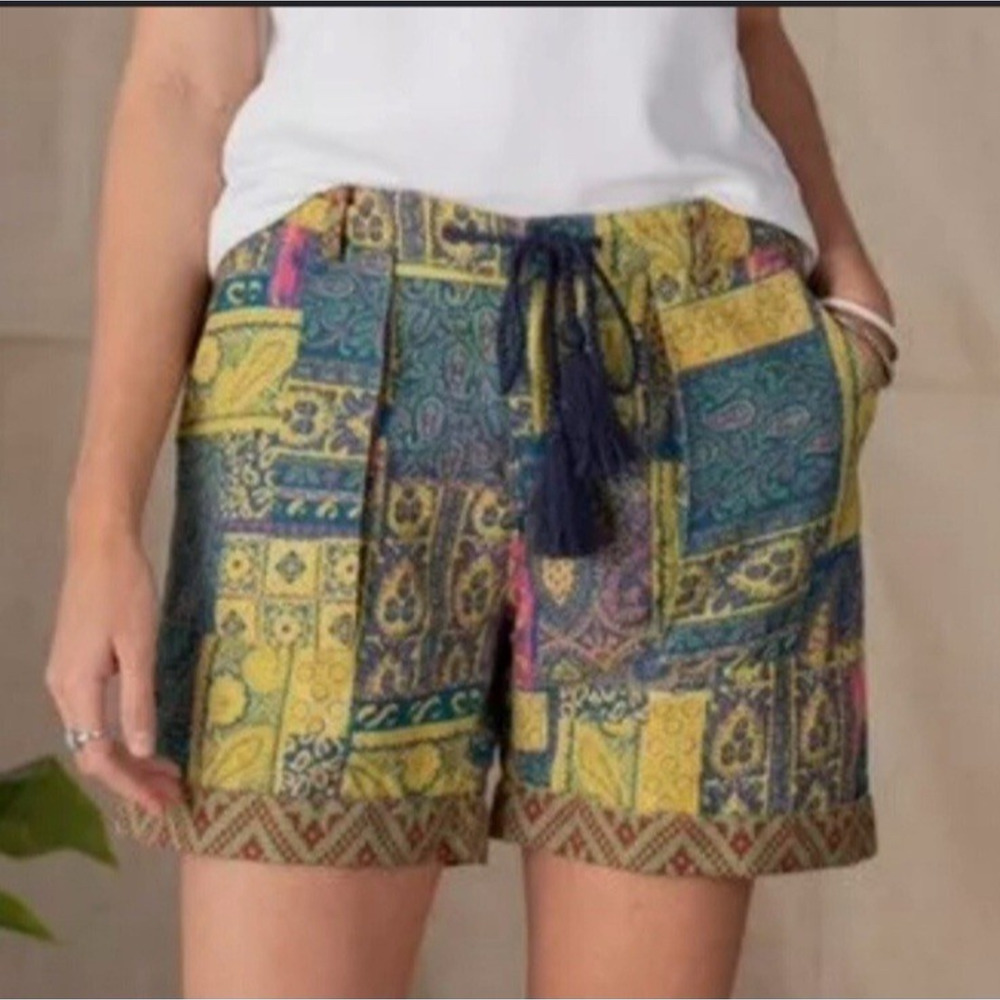 SUNDANCE Kalini Japanese Garden Linen Blend Patchwork Tassel Cuffed Hem Shorts L